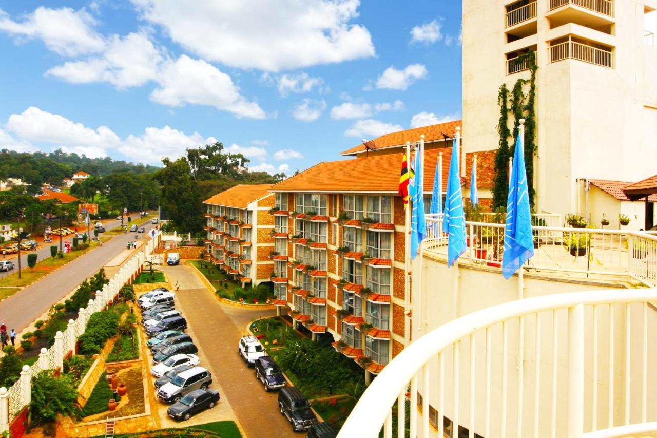 Golf Course Hotel Kampala Buitenkant foto